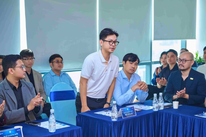 Đại diện đơn vị tổ chức Mộc Gia và Growbiz