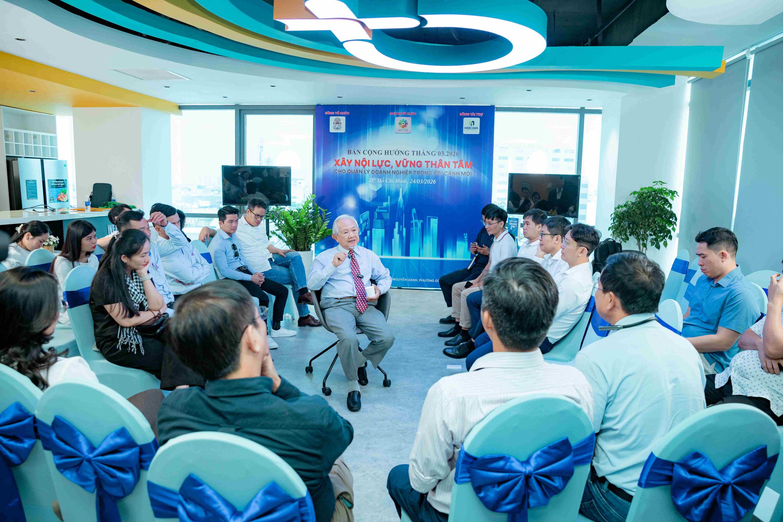 Quản lý và quản trị là 2 khái niệm hoàn toàn khác nhau